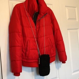 🎄NEW! Aerie-Cellphone Sherpa Crossbody